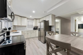 140 E Burk Ave, Unit B